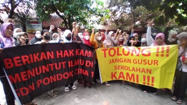 Polemik SDN Pondokcina 1 Depok, KPAI: Bola Panas Ada di Tangan Ridwan Kamil