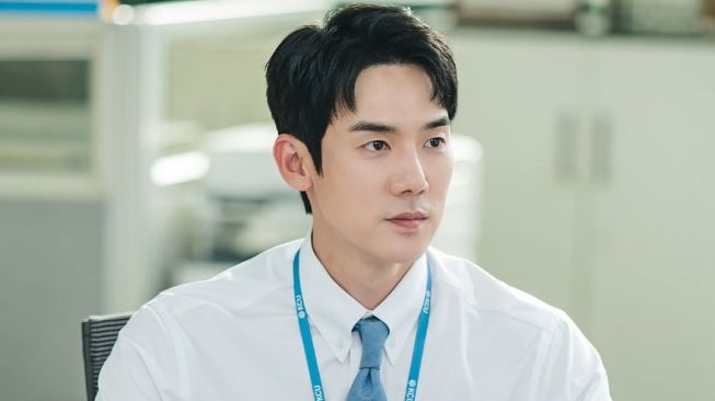 Potret Yoo Yeon Seok di The Interest of Love (Instagram/@jtbcdrama)