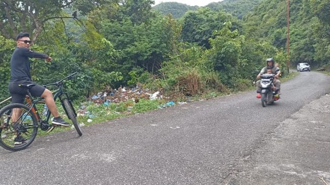 Kawasan Gunung Mata Ie Tercemar Limbah Sampah