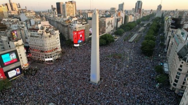 La Albiceleste ke Final Piala Dunia 2022, Rakyat Argentina Berpesta, Buenos Aires Jadi Lautan Manusia