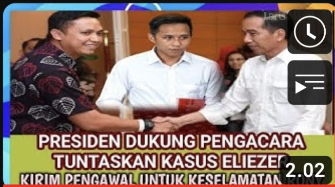 Thumbnail yang memperlihatkan Ronny bersalaman dengan Jokowi (YouTube/ @LA_MIS).