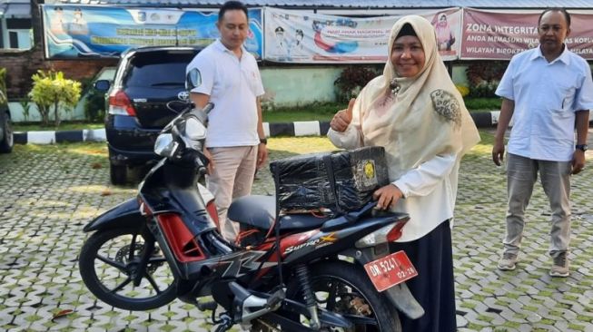 Gelar Pelatihan Konversi Motor Listrik, Disperin NTB Fungsikan Kendaraan Dinas Terbengkalai dan Tidak Terpakai