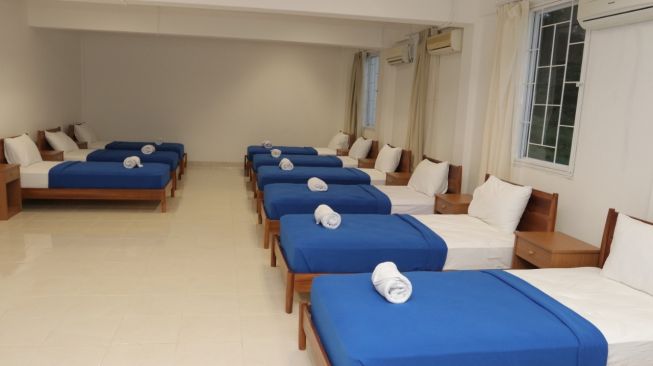 Dormitory 10, kamar untuk kapasitas 10 orang di Adiroso Managed by SAHID. 