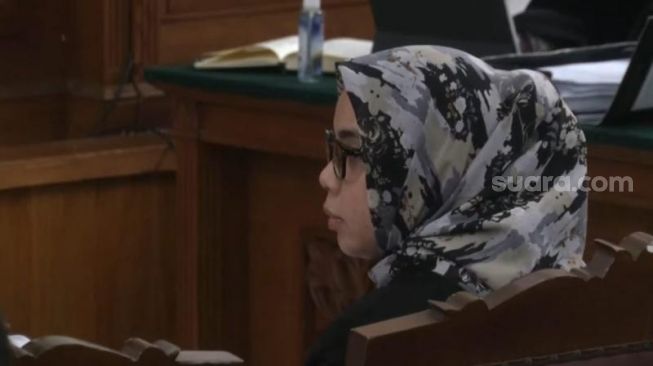 Farah Primadani, seorang ahli forensik dan Edikolegal saat bersaksi dalam sidang lanjutan kasus pembunuhan berencana terhadap Brigadir J alias Yosua di PN Jakarta Selatan. (tangkapan layar/rakha)