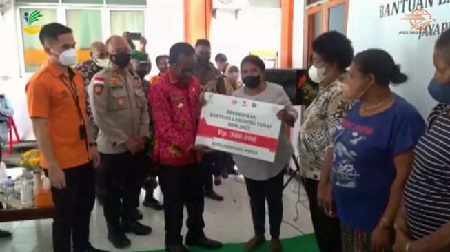 Lewati Tantangan, Pos Indonesia Tetap Optimis Penyaluran BLT di Papua dan Papua Barat Akan Selesai Tepat Waktu