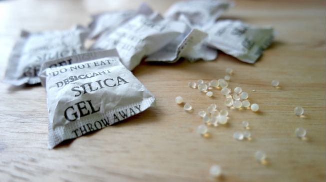 3 Manfaat Silica Gel yang Membuatnya Banyak Dipakai untuk Benda Tertentu