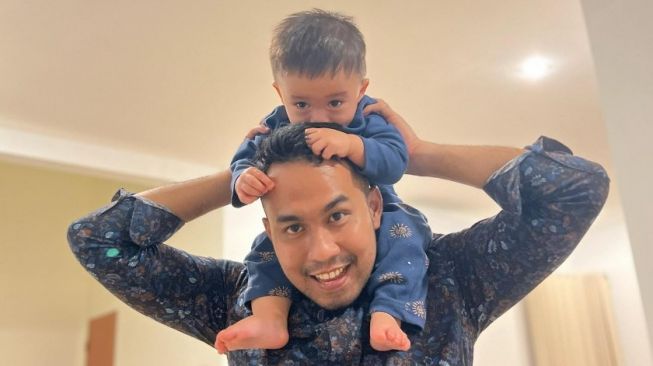 Profil Fariz pacar baru Nathalie Holscher (Instagram/@farizutama30)