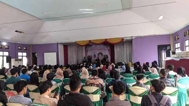 Dorong Peran Penting Gen Z Tatap Indonesia Emas 2024, GMC Banten Gelar Seminar Nasional Bagi Pelajar dan Mahasiswa