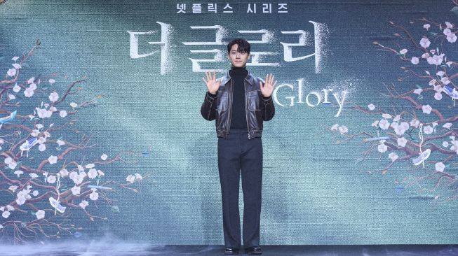 Lee Do Hyun di jumpa press The Glory [Netflix Indonesia]