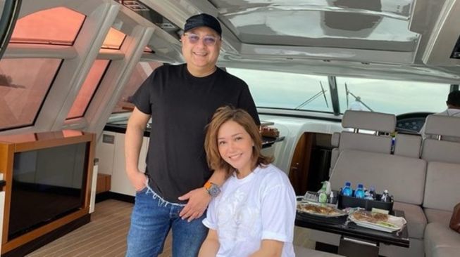  Artis yang Liburan Mewah Naik Kapal Pesiar  (Instagram/@maiaestiantyreal)