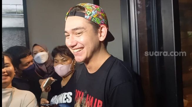 Adipati Dolken. [Suara.com/Rena Pangesti]