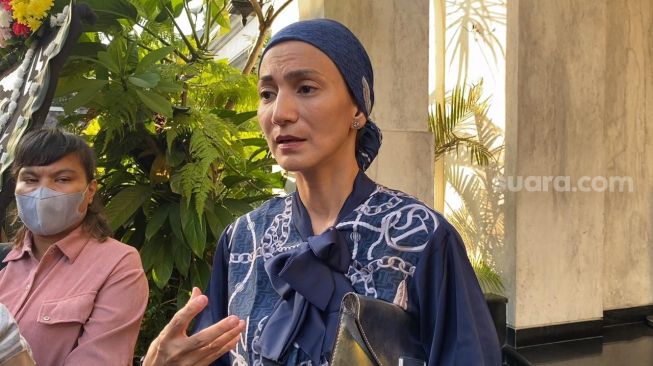 Tak Turun Sendiri, Wanda Hamidah Lepas Anak-Anak Ikut Demo RUU Pilkada