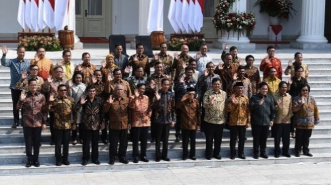 Menteri-Menteri Jokowi Ini Menolak Jadi Cawapres, Ngaku Sudah Tua