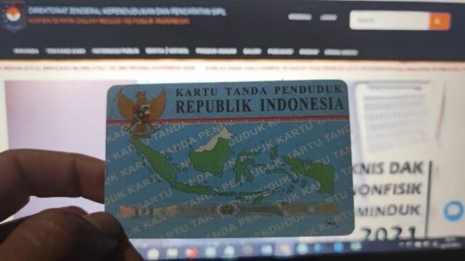 IRT Kota Bitung Keluhkan Identitas Kependudukan Suami ke DPRD Sulut