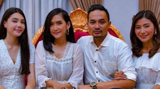 Aktor perankan suami selingkuh (Instagram/@panjisaputra)