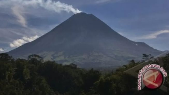 BKSDA Sumbar Tutup Jalur Proklamator Gunung Merapi Selama Perayaan Tahun Baru 2023