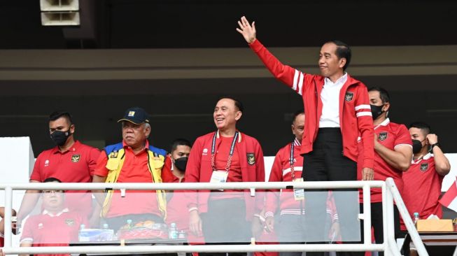 Bisa Dimakzulkan Gara-Gara Perppu Cipta Kerja, Nasib Jokowi Bakal Sama dengan Soeharto?