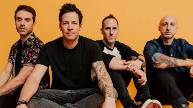 Cara Beli Tiket Konser Simple Plan 2023 di Jakarta dan Surabaya, Harga Murah!