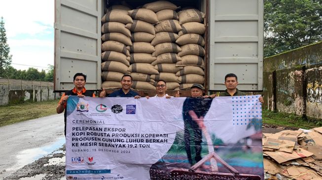 Program Desa Devisa LPEI Berhasil Antarkan Kopi Robusta ke Mesir