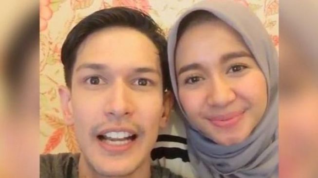 Cek Fakta: Laudya Cynthia Bella Pindah Agama Demi Dinikahi Dimas Beck, Benarkah?