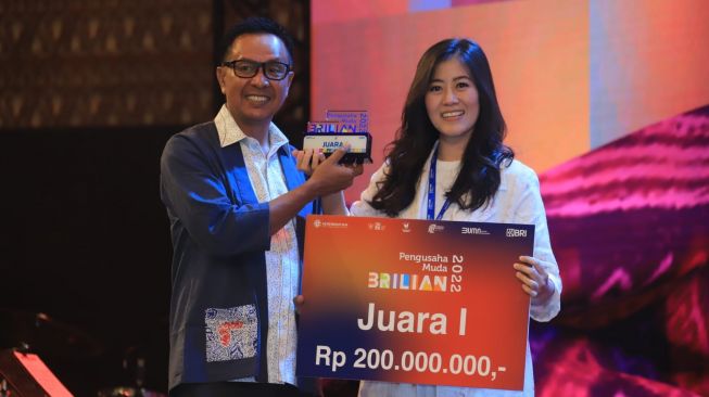 KaIND Raih Juara 1 Penghargaan Pengusaha Muda Brilian 2022