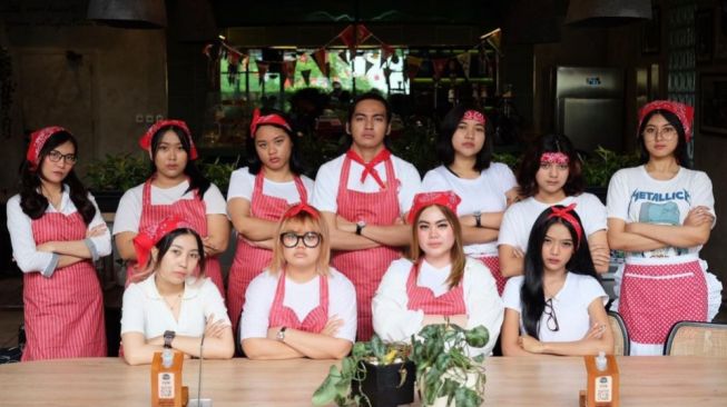 7 Artis dan Selebgram yang Jadi Pegawai hingga Pelanggan di Karen's Dinner