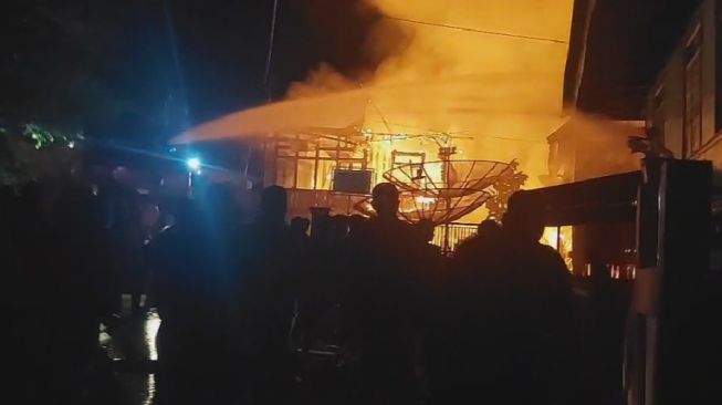 6 Rumah di Solok Ludes Terbakar, 2 Unit Rumah Gadang