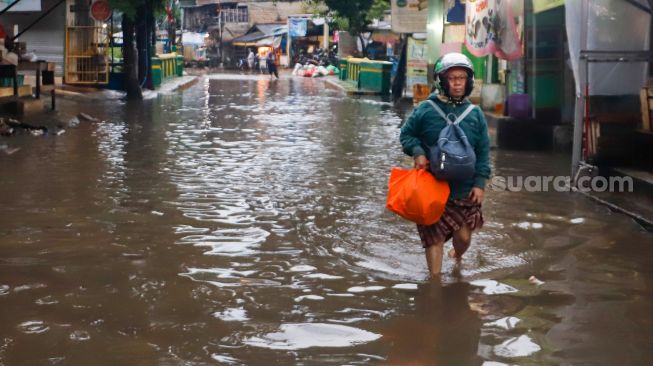 24 RT Di Jakarta Kebanjiran Senin Pagi, Ketinggian Air Capai 1 Meter, Berikut Daftarnya