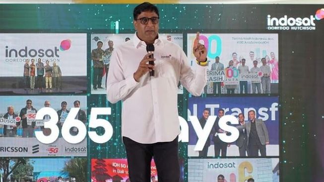 President Director and CEO Indosat Ooredoo Hutchison, Vikram Sinha. 