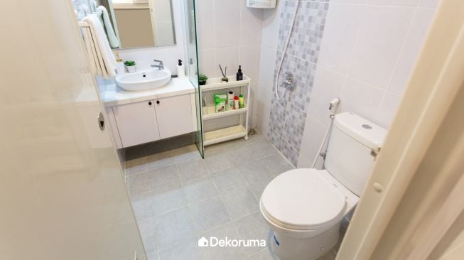 Inspirasi Model Meja Wastafel Kamar Mandi Minimalis Modern. (Dekoruma)