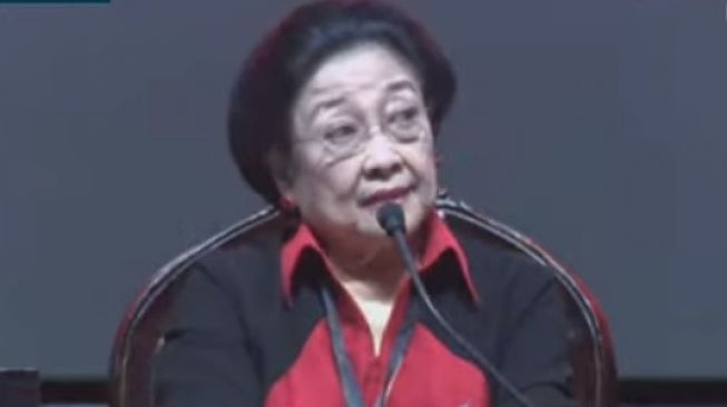 'Mbok Banyak Perempuan Seperti Saya' Megawati Prihatin Cewek Sekarang Cuma Dandan Melulu