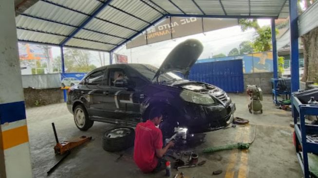 OJC Auto Service, Bengkel Mobil Jogja dengan Layanan Servis Mobil Terlengkap - (ist)