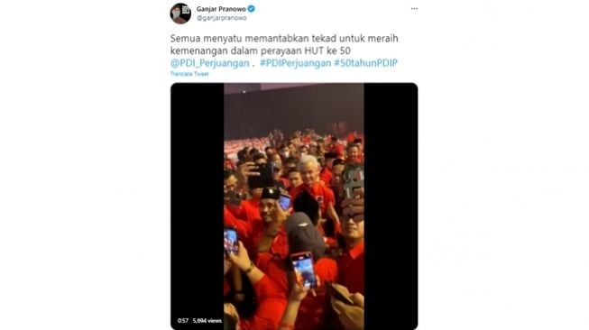 Tangkapan layar postingan Ganjar Pranowo pamer momen diteriaki presiden di HUT ke-50 PDIP. (Twitter/@ganjarpranowo)