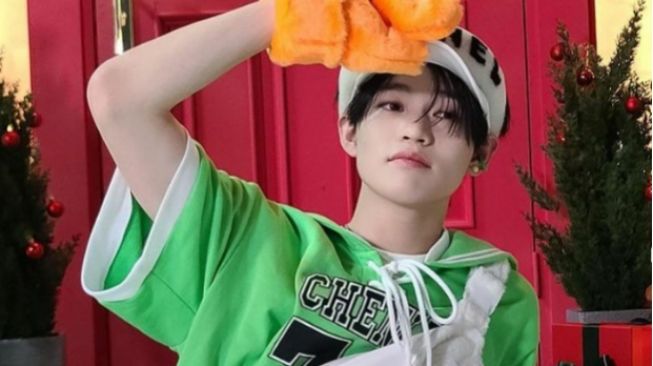 Pulang Kampung, Gemasnya Chenle NCT Lakukan Candy Challenge Bareng Keluarga