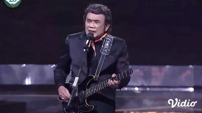 Potret Rhoma Irama Bawakan Lagu Butter BTS (YouTube Indosiar)