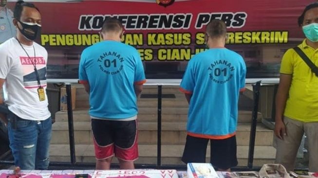 Dua Wartawan Bodong Diciduk Polisi, Peras Korban dengan Ancaman Terbitkan Berita