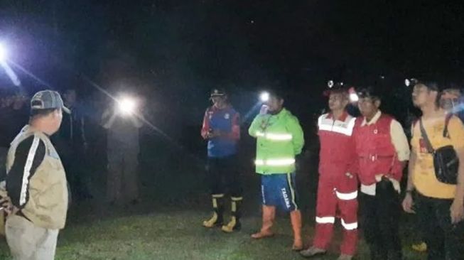 6 Pelajar SMA Tersesat di Lembah Ngarai Sianok Bukittinggi, Dievakuasi Tengah Malam