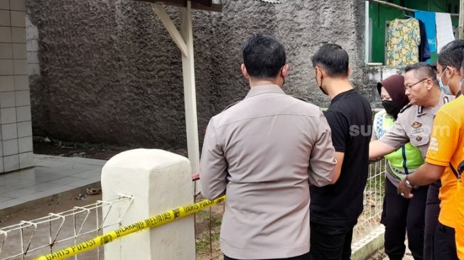 5 Fakta Kasus Sekeluarga di Bekasi Tak Sadarkan Diri: Sempat Ucap Pamit ke Tetangga, Si Bungsu Mulai Membaik