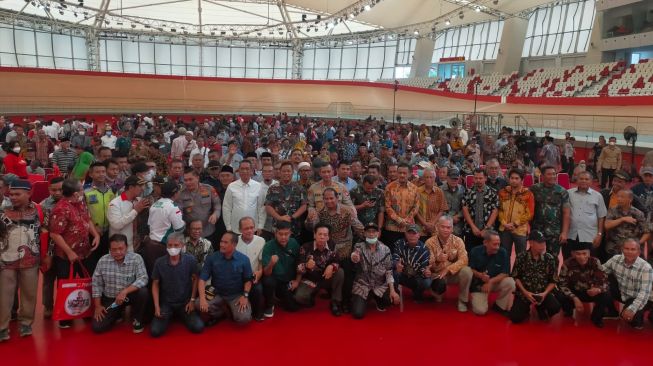 Kumpul Bareng Ketua RW se-Jaktim, Kapolda Metro Jaya Ingin Kehadiran Polisi Bisa Dirasakan Sosok Pelindung