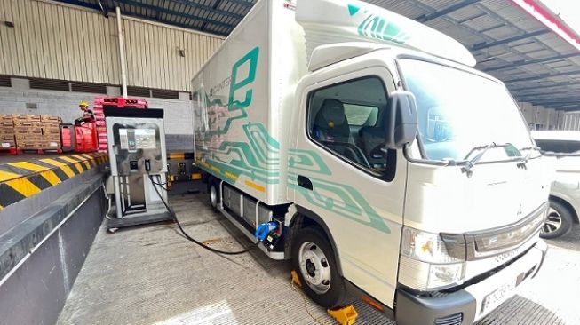 Nestlé kemudian KTB berkolaborasi mencoba pemanfaatan truk listrik  distribusi Nestlé Indonesia [PT KTB].