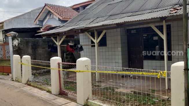 Sadisnya! Pembunuh Satu Keluarga di Bantargebang, Aki Wowon Cs Pernah Cekik, Kubur Lalu Cor Dua Korban