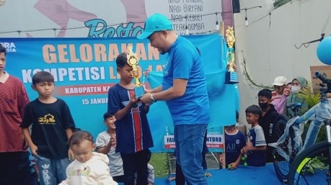 Cerita Bocah SD di Karanganyar Dapat Hadiah Kambing Usai Juara Lomba Latto-latto: Lahap Beragam Tantangan Gaya