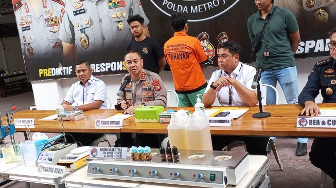 Tersangka MRK Ingin Jual Bebas Tanpa Diketahui Pembeli, Liquid Vape Sabu Bisa Bikin Pengguna Kecanduan