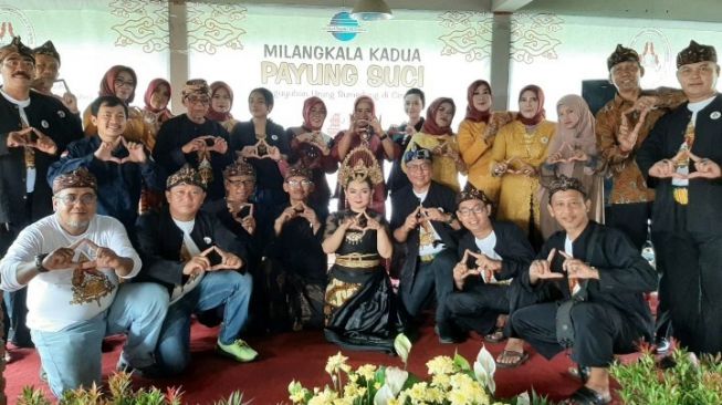 Milangkala Payung Suci ke-2 Dihadiri Wakil Wali Kota Cirebon