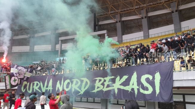 Suporter Bekasi Siapkan 'Kejutan' Jika Arema Ngotot Ingin Bermarkas di Stadion Patriot Candrabhaga