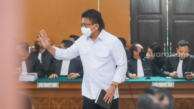 Terdakwa kasus pembunuhan Brigadir Yosua Hutabarat, Ferdy Sambo saat hadir untuk mengikuti sidang lanjutan di Pengadilan Negeri Jakarta Selatan, Selasa (17/1/2023). [Suara.com/Alfian Winanto]