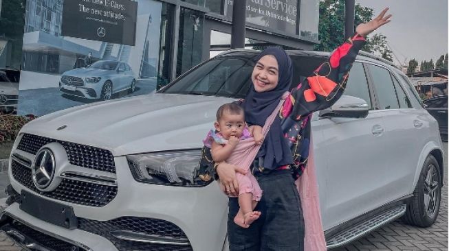 Ria Ricis Tegaskan Baby Moana Bukan Dipaksa Makan, Bagaimana Seharusnya Cara Menyuapi Anak?