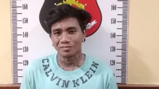 Ardiansyah alias Abu pelaku penjambretan di Kawasan Tambora Jakbar. [Dok. Polsek Tambora]