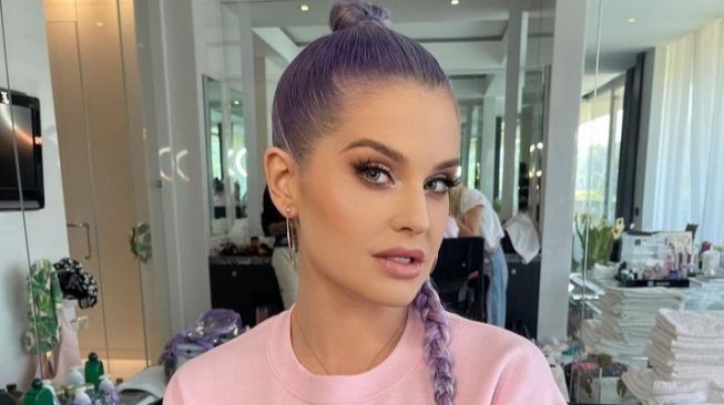 Seleb Lakukan Operasi Bariatrik(Instagram/@kellyosbourne)