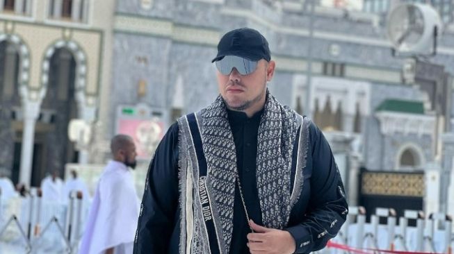 Potret Ivan Gunawan umrah (Instagram/@ivan_gunawan)